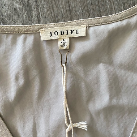 Jodifl Gold Shimmer Top NWT - Picture 5 of 11